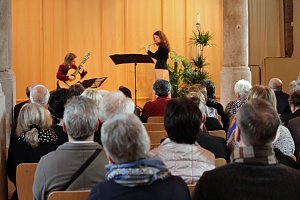 Noten mit Dip gestartet