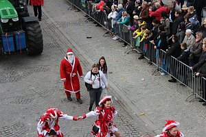 N&auml;rrinnen, Narren und schr&auml;ge Typen