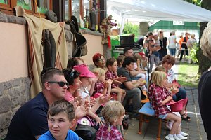 "Gro&szlig;e Schweinerei" vor der Kindervilla