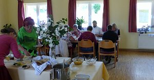 Bürgermeister beim Frühstück