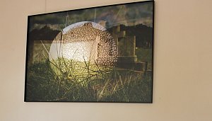 Sebastian Weise in einer Ausstellung