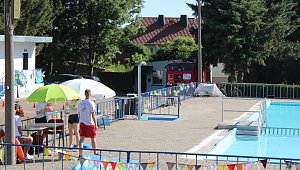 Fachschule organisierte wieder Schwimmbadfest