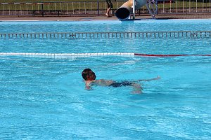 24-h-Schwimmen gestartet