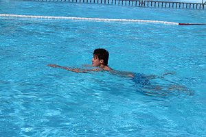 24-h-Schwimmen gestartet
