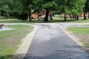 Barrierefreies Wegenetz im Ferienpark Feuerkuppe...