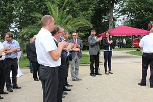 24 wertvolle "Kutschen" &uuml;bergeben