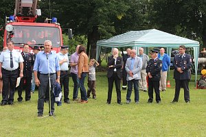  Vereine feiern mit den Kameraden der FFW