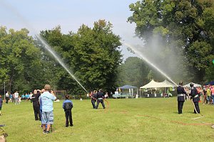  Vereine feiern mit den Kameraden der FFW