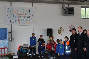 Feuerwehr buntem Programm