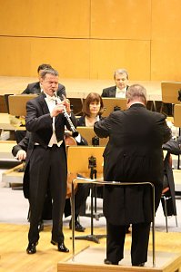 Furioser Start mit "kleiner Bestzung"