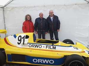 Besuch in Hohenstein-Ernstthal: Helga Heinrich-Streudel, Hartmut Tha&szlig;ler, Frank Nutschan