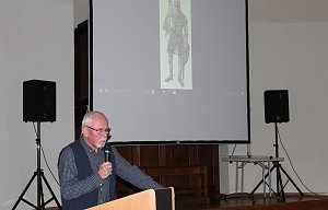 "Kriegerisch" AufgeSCHLOSSen