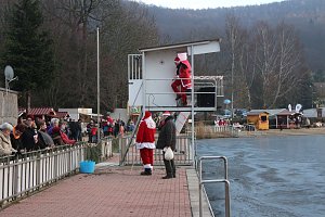 4. Weihnachtsmarkt am Bebraer Teich