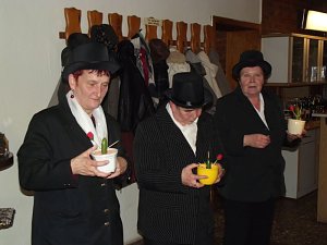 WB 4 Weihnachtsfeier mit besonderem Ballett-Tanz