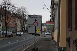 Vollsperrung Schillerstra&szlig;e