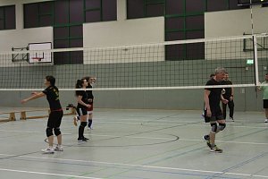 Volleyballturnier mit Rekordbeteiligung gestartet
