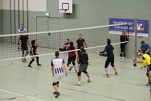 Volleyballturnier mit Rekordbeteiligung gestartet