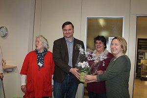 D&uuml;ne feiert Geburtstag