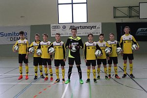 Stark besetzter 5. Allianz-Hallencup begonnen