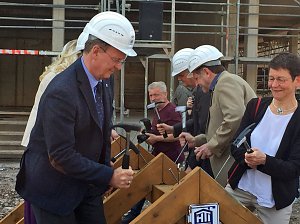 Feierliches Richtfest am Kyffh&auml;usergymnasium