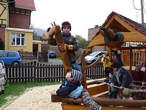 Neues Spielschiff