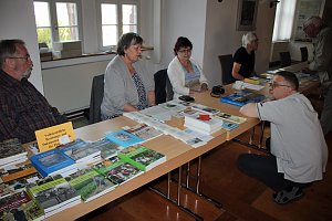 Gro&szlig;e Fliederbaumplanzaktion in Bad Frankenhausen