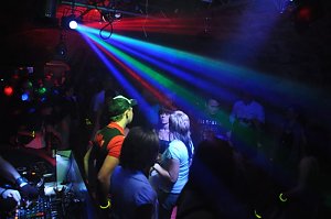 Funky  Kitchen NDH Tunes Clubtour im Grease