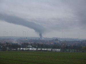 Dicke Rauchschwaden &uuml;ber Greu&szlig;en