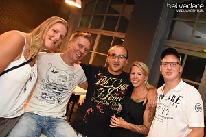 In den Sonntag hinein wurde in Nordhausen nicht nur auf den Plätzen und Straße in der Innenstadt gefeiert, nach dem Ende Altstadtfest-Samstags ging es im Jugendclubhaus weiter...