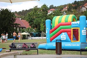 Erste Weltmeister im Brustr&uuml;ckw&auml;rtsschwimmen