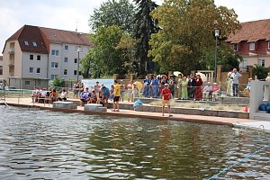 Erste Weltmeister im Brustr&uuml;ckw&auml;rtsschwimmen
