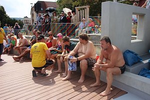 Erste Weltmeister im Brustr&uuml;ckw&auml;rtsschwimmen