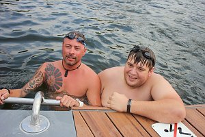 Erste Weltmeister im Brustr&uuml;ckw&auml;rtsschwimmen