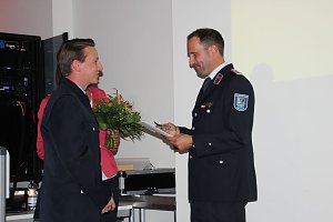 Bei Feuerwehrberatung hohe Auszeichnung verliehen