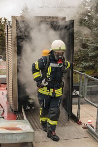 Feuerwehren &uuml;bten in Greu&szlig;en