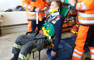 Ausbildungssamstag der Feuerwehren im Bereich Artern