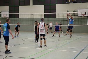Volleyballturnier gestartet