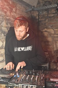 DRUM & BASSment