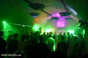 DRUM & BASSment