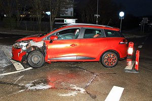 Crash nach Vorfahrtsfehler