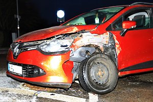 Crash nach Vorfahrtsfehler