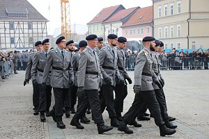 Vereidigung auf dem Markt