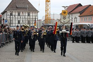 Vereidigung auf dem Markt