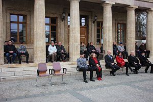 Vereidigung auf dem Markt