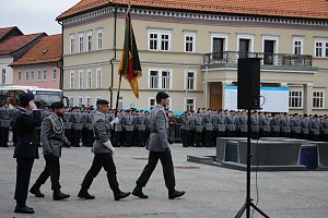 Vereidigung auf dem Markt