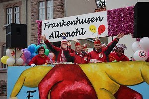 Narrenkappen flogen durch die Luft