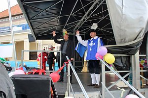 Rosenmontagsumzug nass gemacht