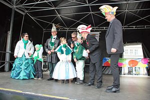 Rosenmontagsumzug nass gemacht