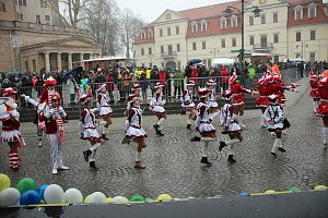 Rosenmontagsumzug nass gemacht