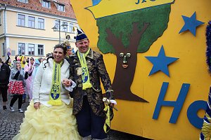 Rosenmontagsumzug nass gemacht